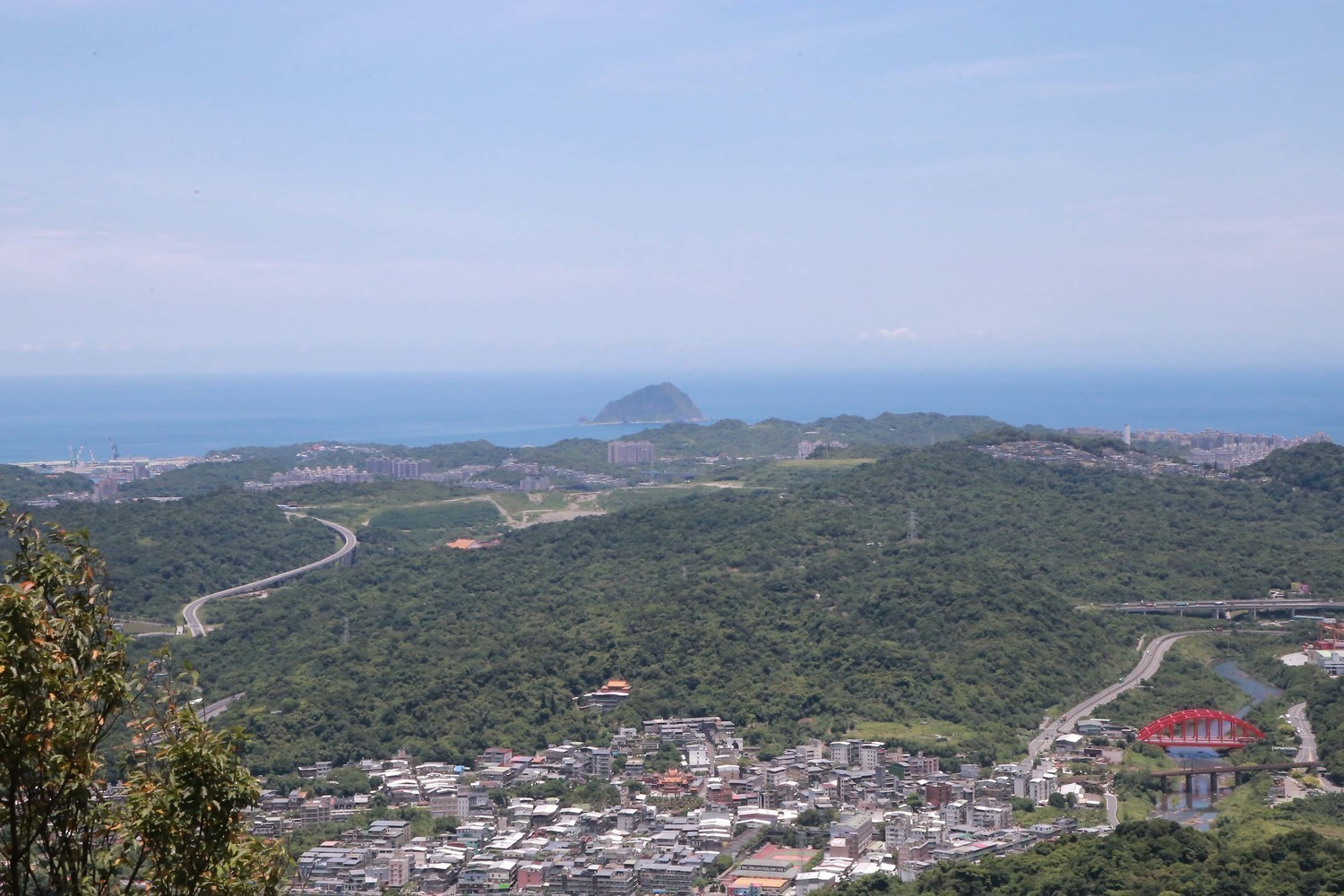 碇內尖景觀砲台步道場景照片