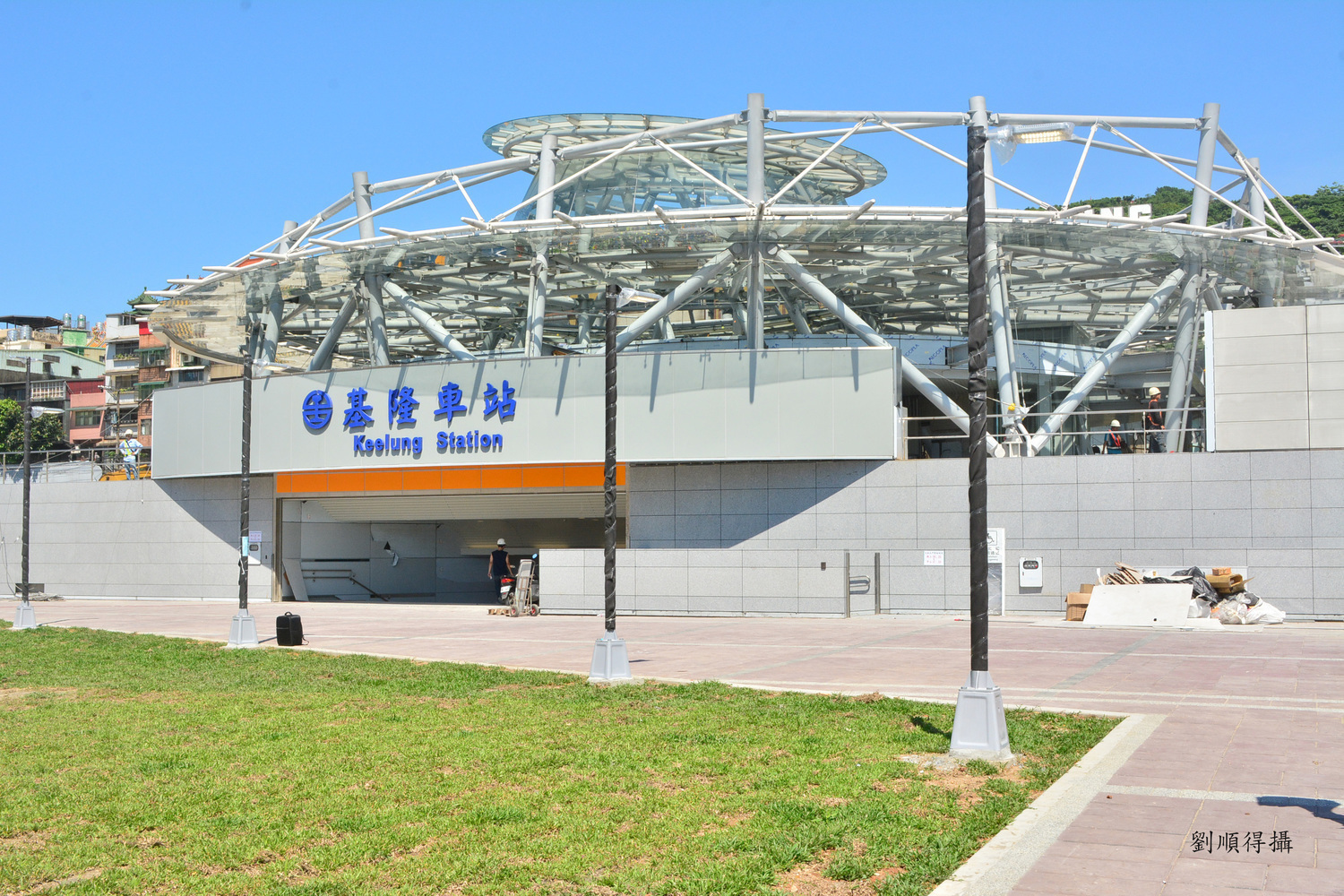 基隆火車站北出口場景照片